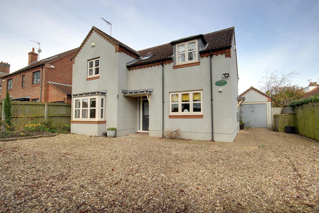 4 bed detached house for saleQueensgate, Beverley HU17