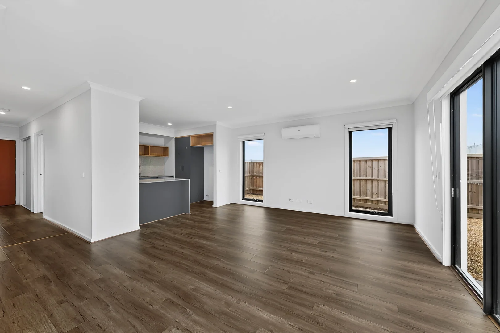Additional image 3 of 37 Mortdale Lane, Clyde North VIC 3978