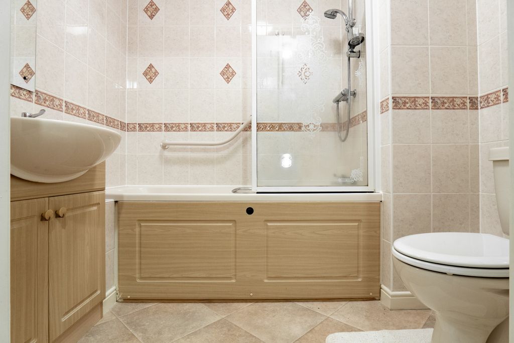 Additional image 14 of 1 bed flat for saleNess Walk, Inverness IV3
