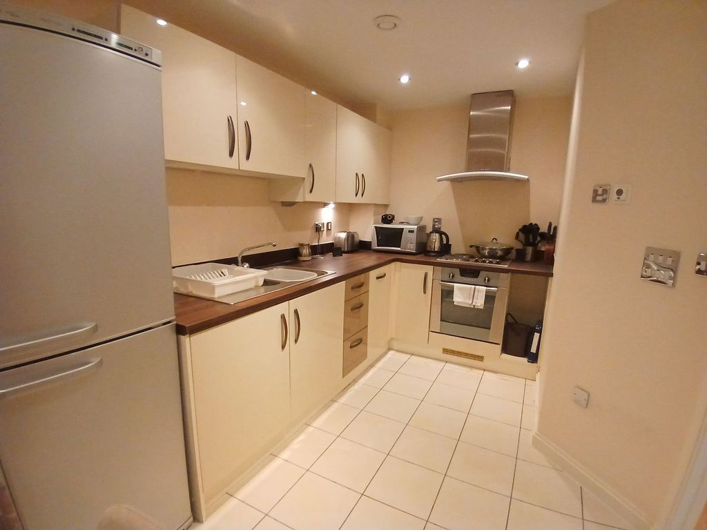 Additional image 3 of 1 bed flat for saleChandlery Way, Cardiff CF10