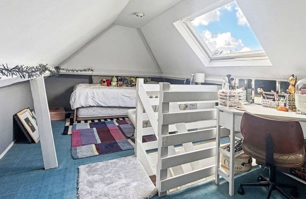 Additional image 16 of 4 bed detached house for saleYork Road, Aldershot, Hampshire GU11