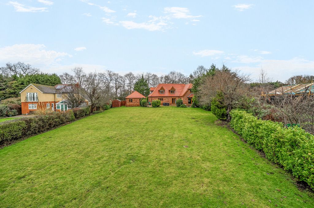 Additional image 17 of 5 bed detached house for saleChurch Lane, Arborfield, Berkshire RG2