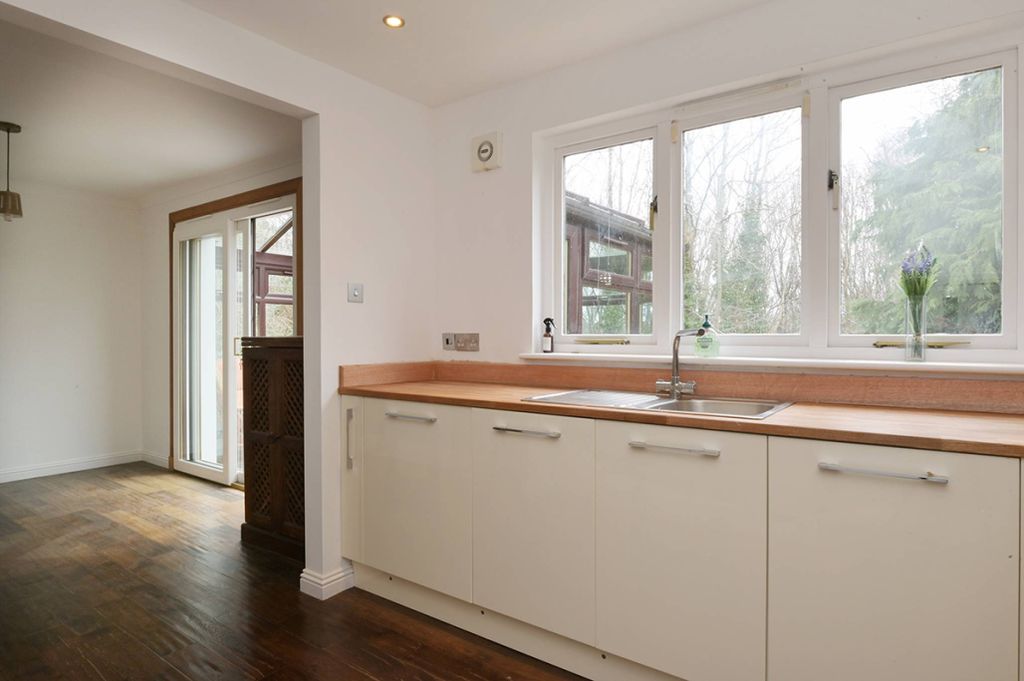 Additional image 8 of 4 bed detached house for saleCarnbee Park, Liberton, Edinburgh EH16