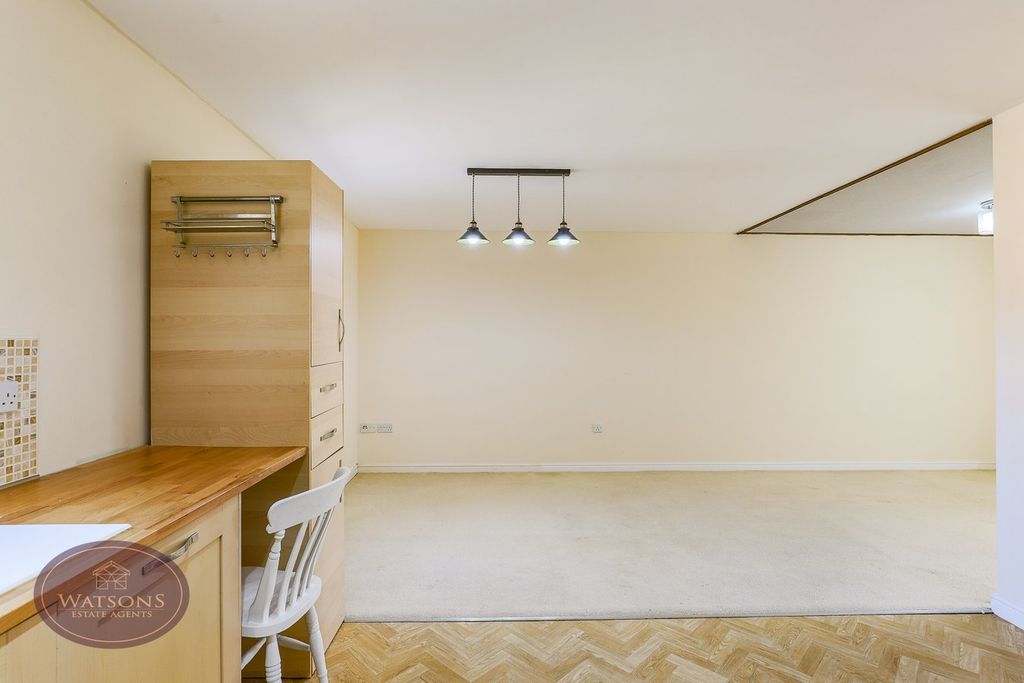 Additional image 4 of 2 bed flat for saleRiddles Court, Watnall, Nottingham NG16