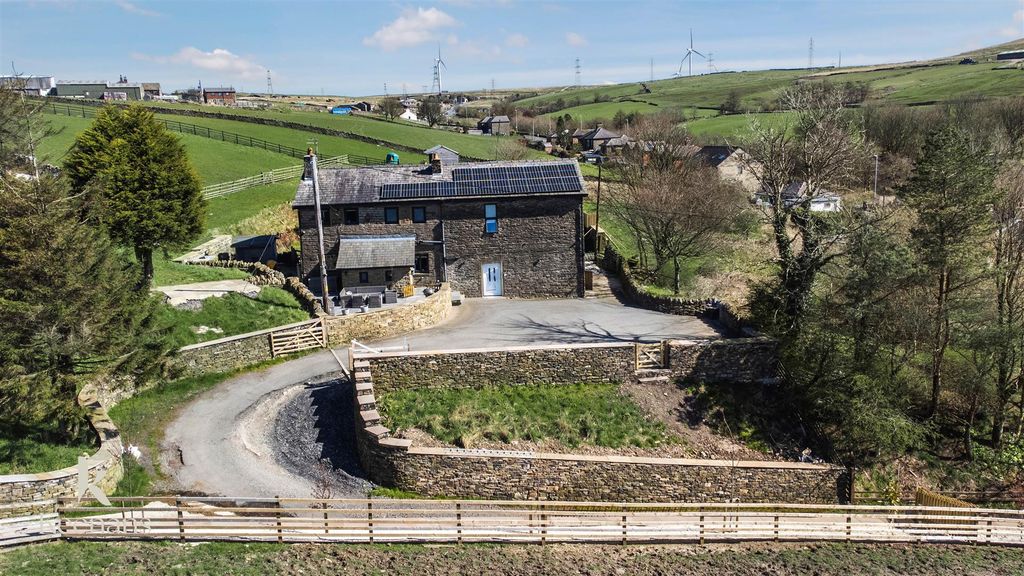 Additional image 73 of 4 bed farmhouse for saleTodmorden Road, Bacup OL13