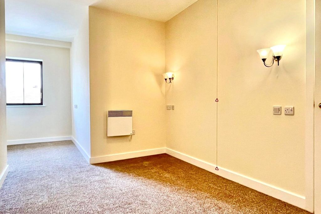 Additional image 7 of 2 bed flat for saleSpringwood Gardens, Belper, Derbyshire DE56
