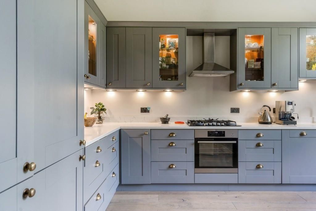 Additional image 5 of 2 bed flat for salePixham Lane, Dorking RH4