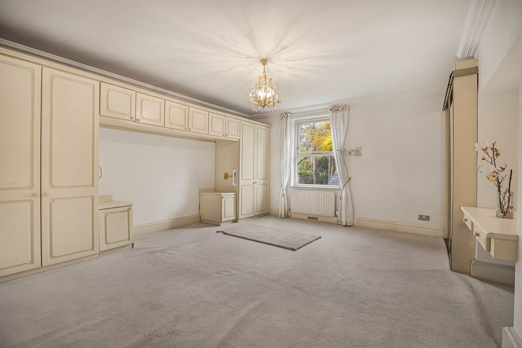 Additional image 7 of 2 bed flat for saleWest Lynn, Devisdale Road, Altrincham WA14