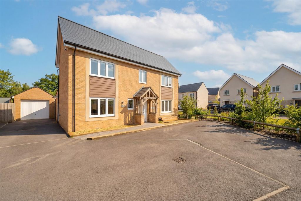 4 bed detached house for saleTanner Road, Banwell BS29
