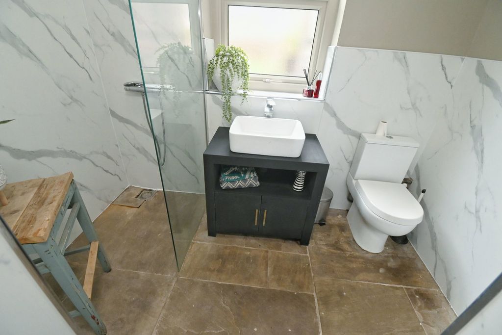 Additional image 7 of 5 bed detached house for saleLund Hill Lane, Royston, Barnsley S71