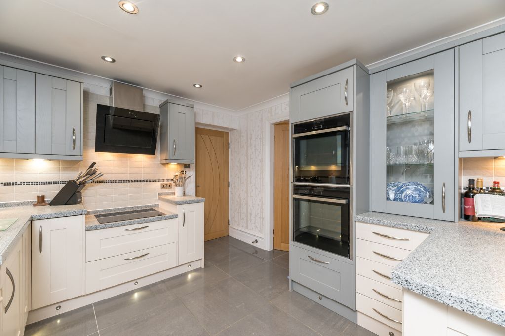 Additional image 15 of 5 bed detached house for saleHuntsmans Close, Eldwick, Bingley, West Yorkshire BD16