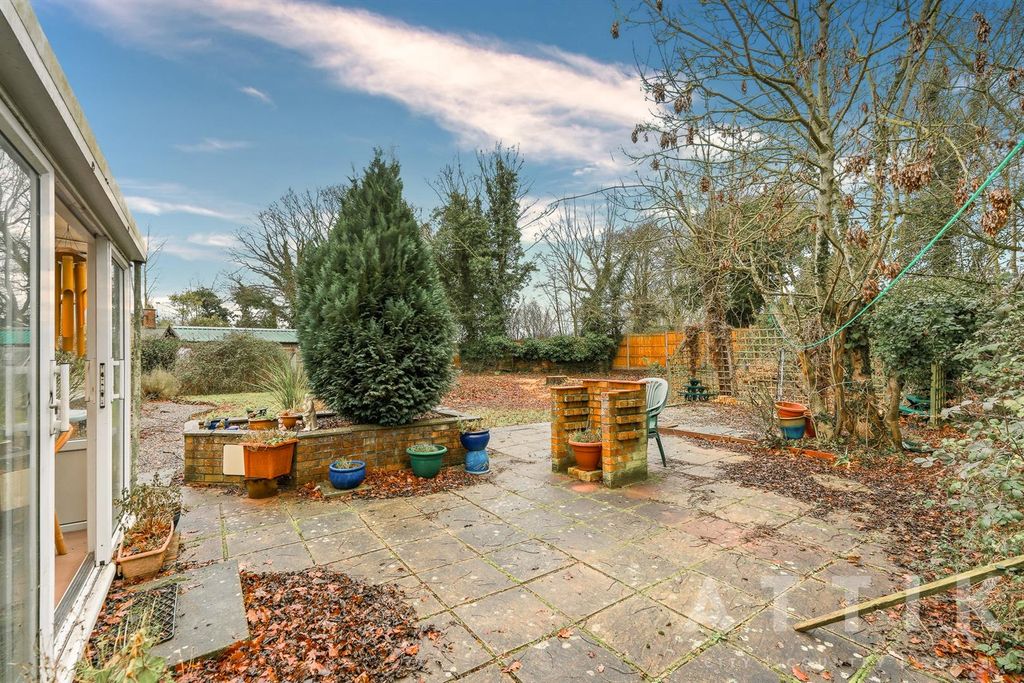 Additional image 28 of 5 bed detached bungalow for saleNorwich Road, Halesworth IP19
