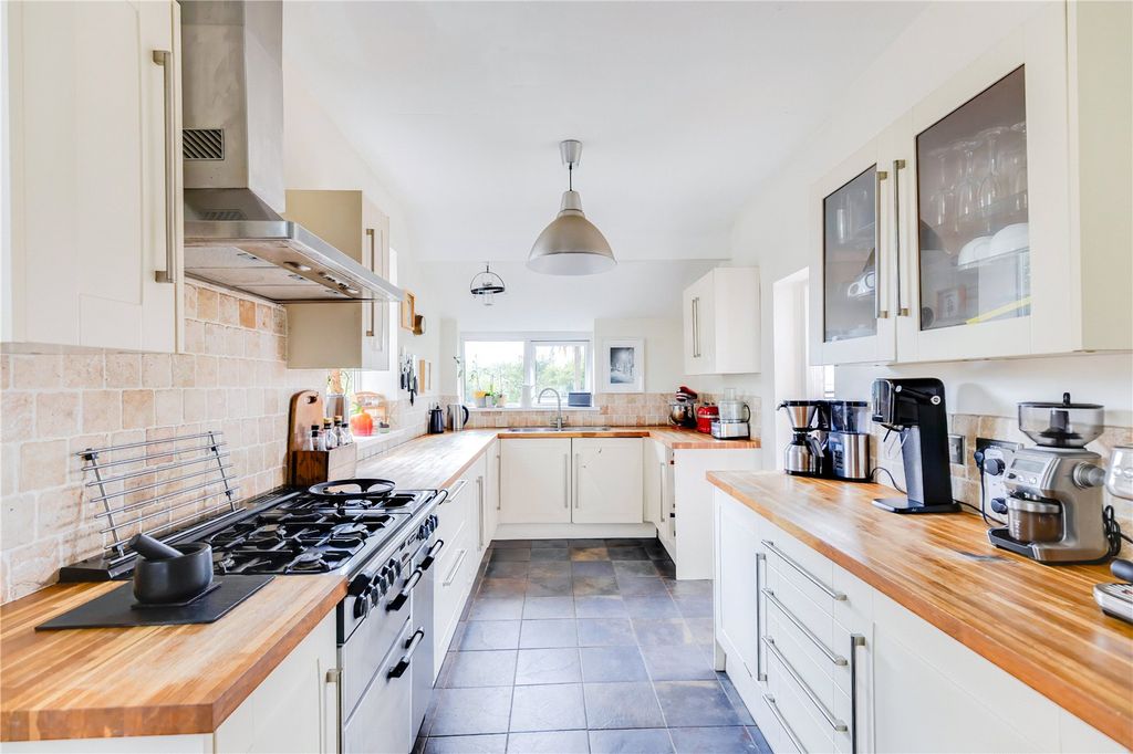 Additional image 11 of 4 bed semi-detached house for saleDorchester Avenue, Penylan, Cardiff CF23