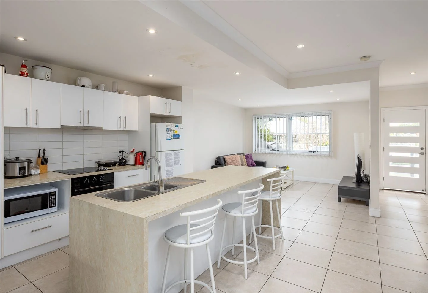 3/4 Ruby St, Newmarket QLD 4051