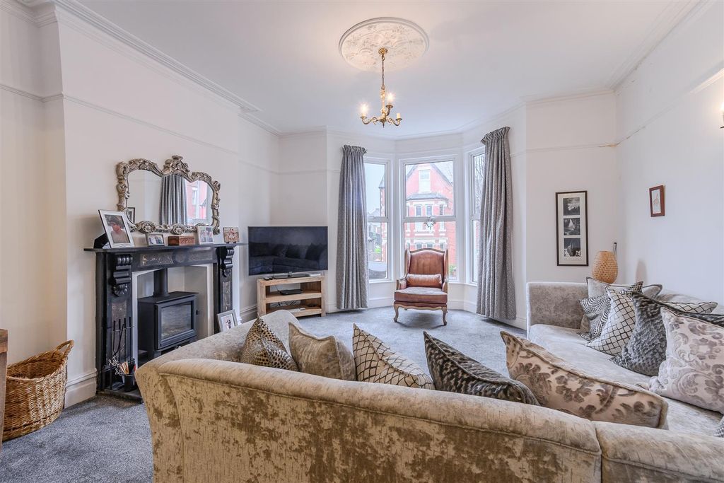 Additional image 2 of 5 bed end terrace house for saleWindsor Road, Barry CF62