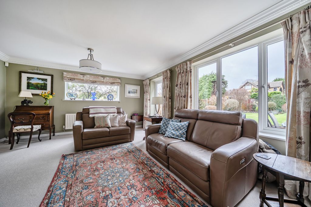 Additional image 5 of 5 bed detached house for saleHillside Road, Aldershot GU11