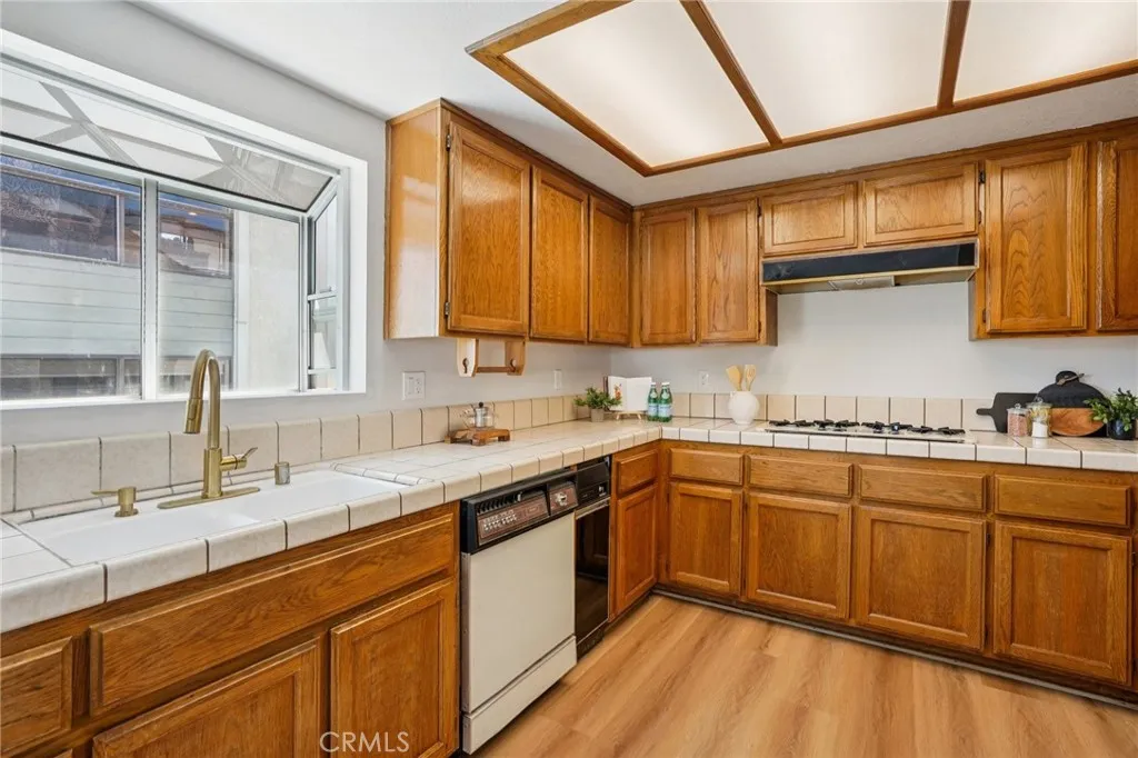 Additional image 19 of 211 S Helberta Avenue Unit 1, Redondo Beach, CA 90277