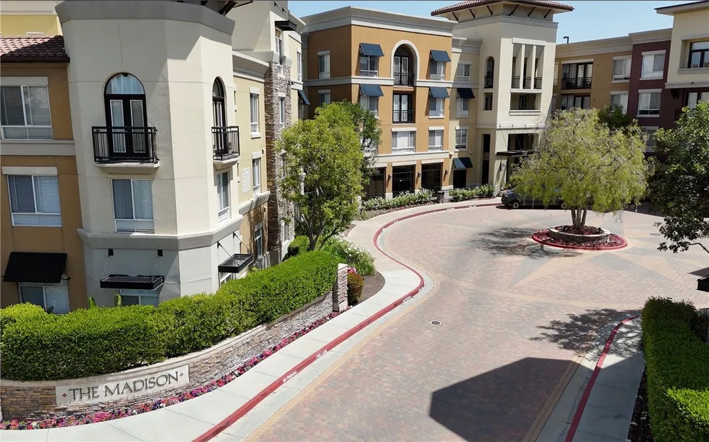 Additional image 2 of 24595 Town Center Drive Unit 3105, Valencia, CA 91355