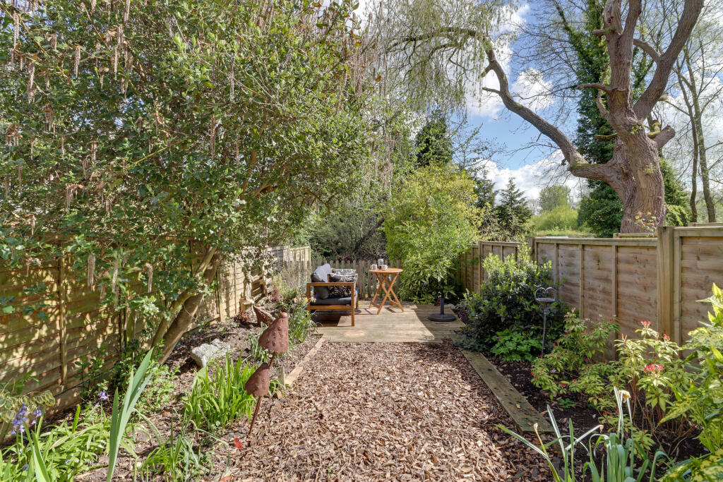 Additional image 19 of Park Street, St. Albans, Hertfordshire, AL2