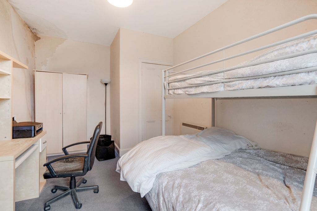 Additional image 16 of 3 bed flat for salePoltalloch Street, Lochgilphead PA31