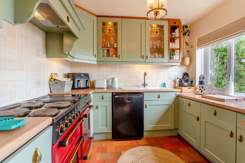 Additional image 2 of 3 bed semi-detached house for saleTy Freeman Houses, Usk, Monmouthshire NP15