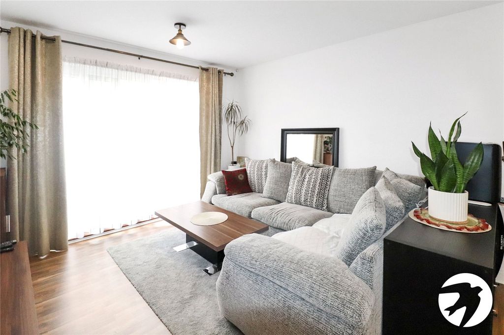 Additional image 3 of 2 bed flat for saleLittle Brights Road, Belvedere DA17