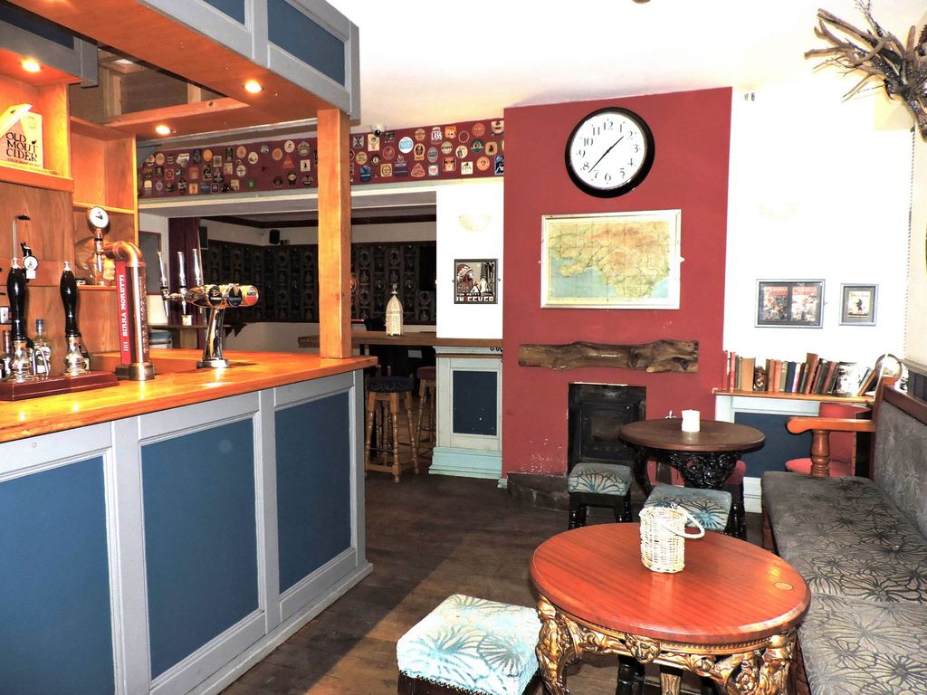 Additional image 5 of 7 bed pub/bar for salePontamman Road, Pontamman, Ammanford SA18