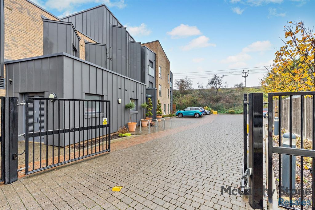 Additional image 19 of 1 bed flat for saleNorton Place, Icknield Way, Baldock SG7