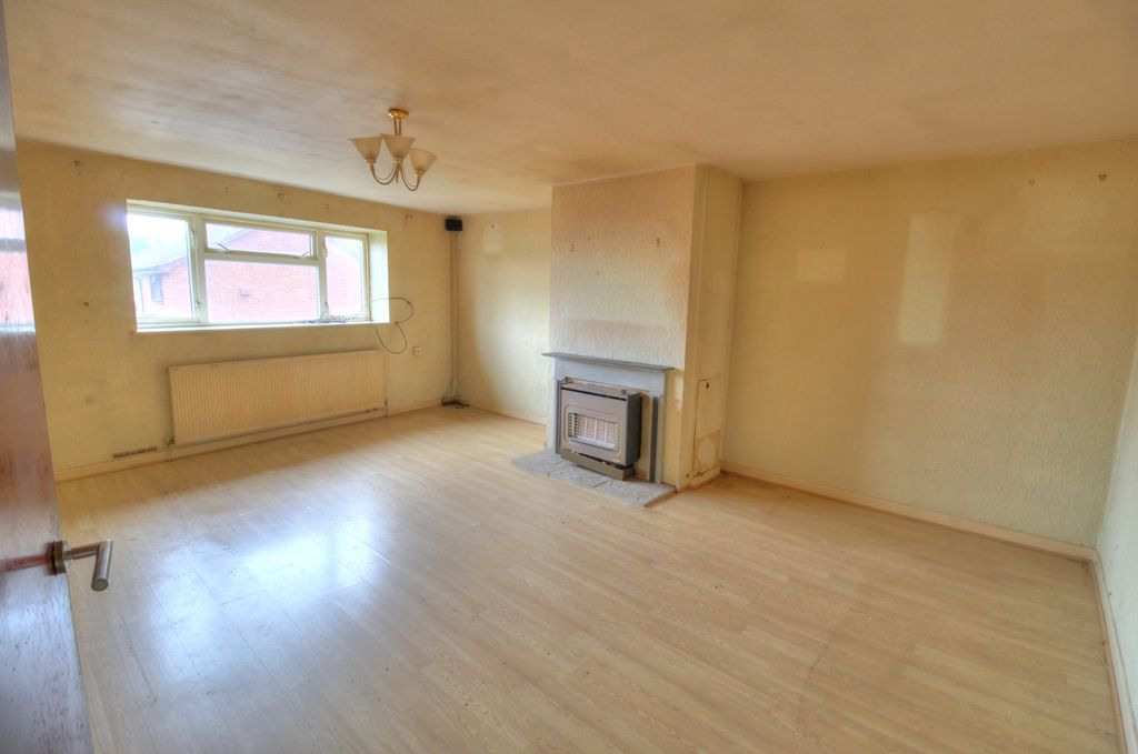 Additional image 3 of 2 bed flat for saleWhittall Drive East, Kidderminster DY11