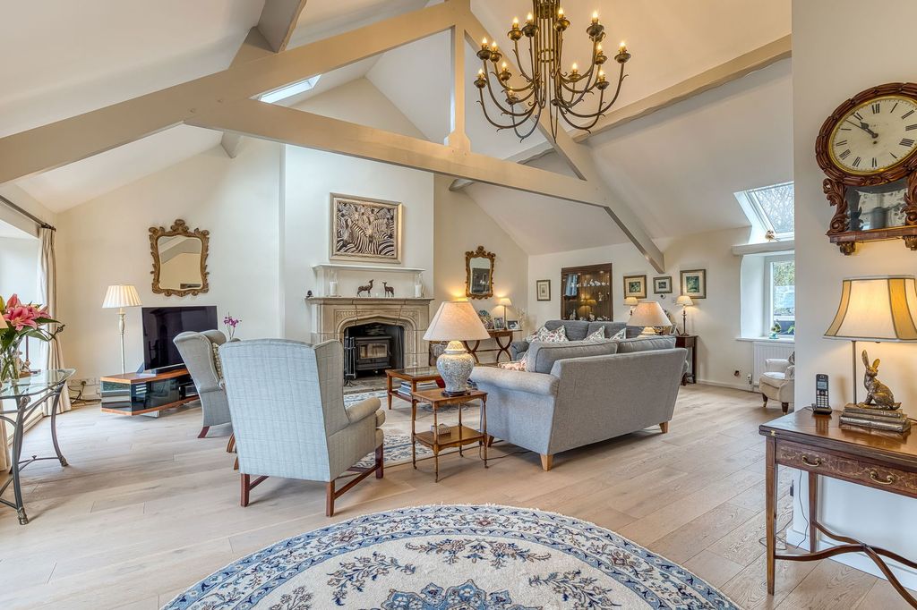 4 bed barn conversion for saleSouth Pool, Kingsbridge TQ7 photo 5
