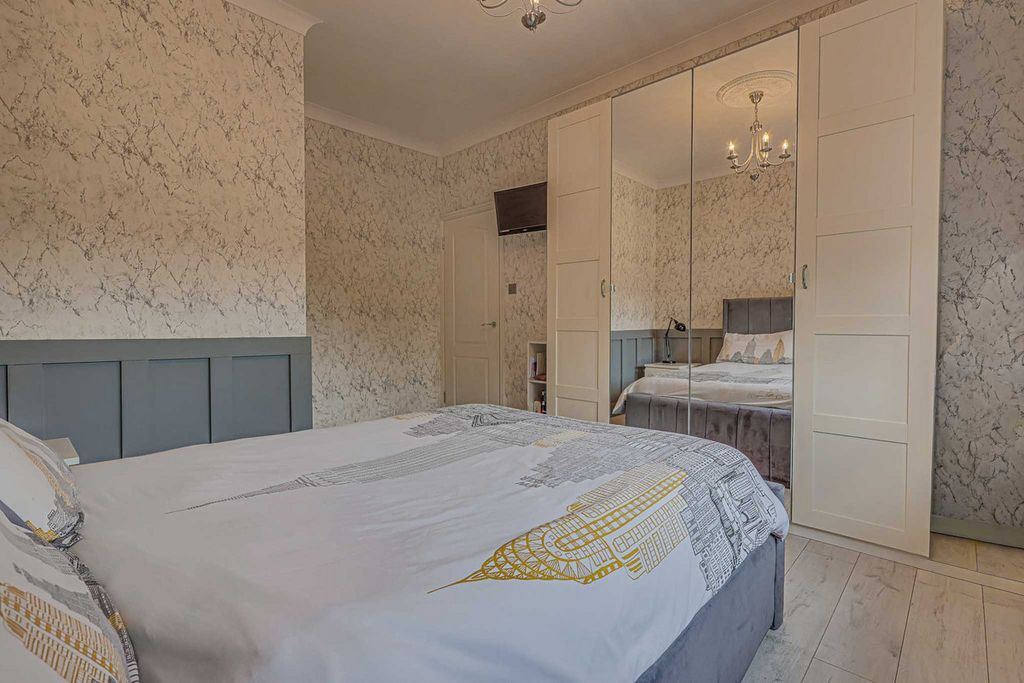 Additional image 22 of 5 bed detached house for saleHigh Road, Benfleet SS7