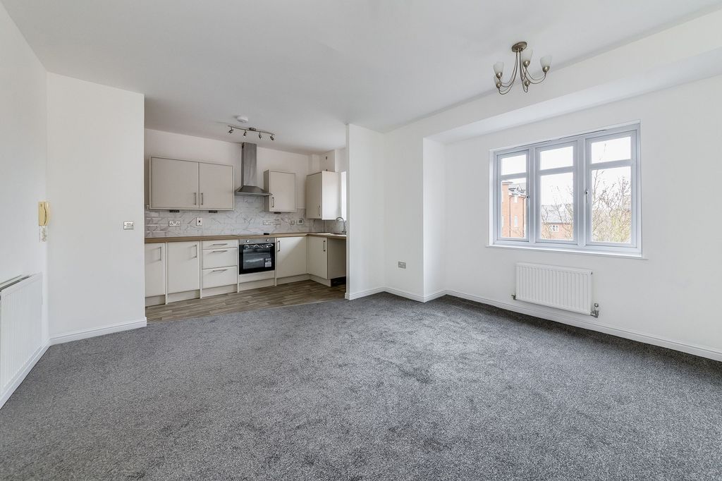 Additional image 4 of 2 bed flat for salePenlon Place, Abingdon OX14