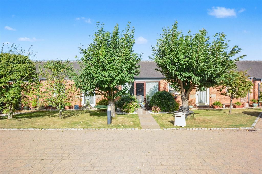 Additional image 16 of 3 bed bungalow for saleHome Farm Courtyard, Castle Donington DE74