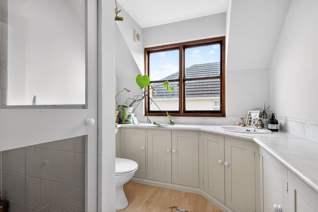 Additional image 14 of 5 bed detached house for saleLynhurst Avenue, Barnstaple EX31