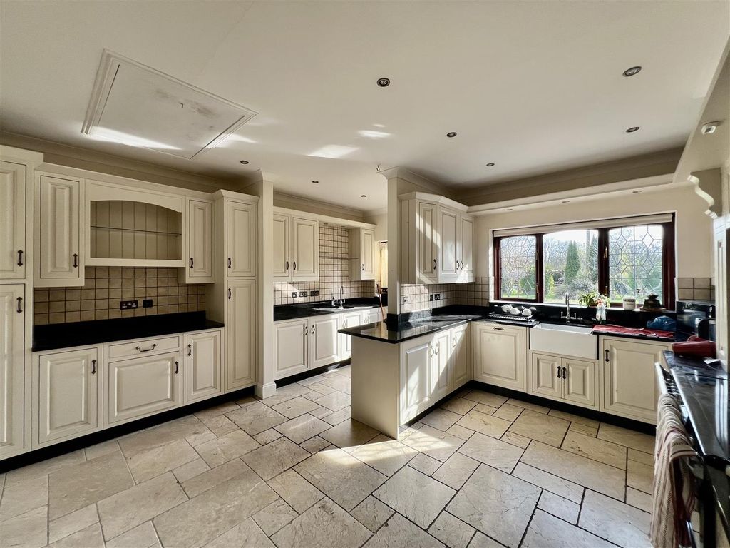 Additional image 3 of 3 bed detached bungalow for saleFfrwd Y Felin, Aberlash, Ammanford SA18