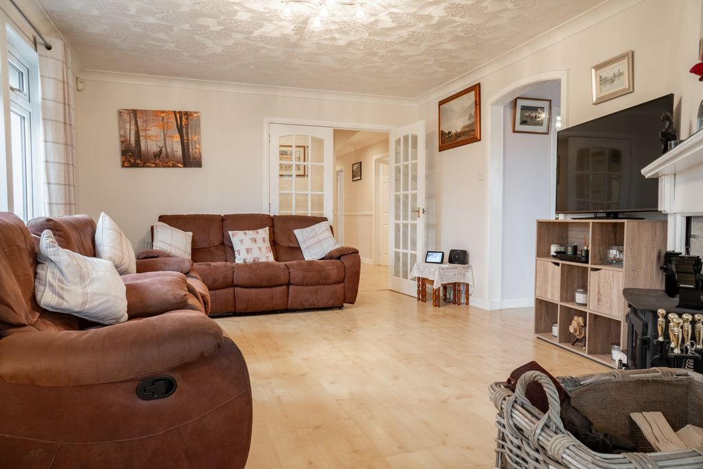 Additional image 2 of 6 bed detached house for sale10-12 Tomich, Beauly IV4