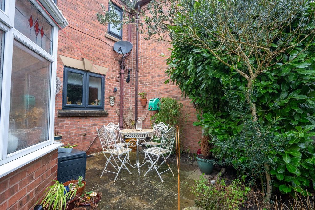 Additional image 22 of 2 bed semi-detached house for saleAbbey Mews, Alcester B49