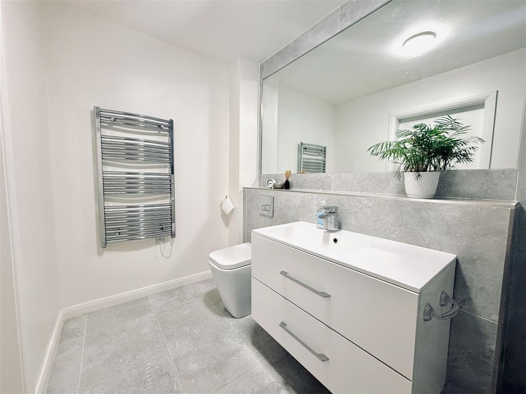 Additional image 18 of 2 bed flat for saleDenmark Street, Altrincham WA14