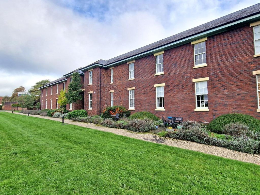 2 bed flat for saleThe Parade, Caversfield, Bicester OX27