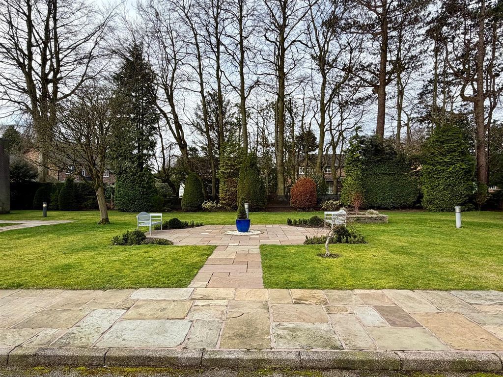 Additional image 16 of 2 bed flat for saleBradgate Road, Altrincham WA14
