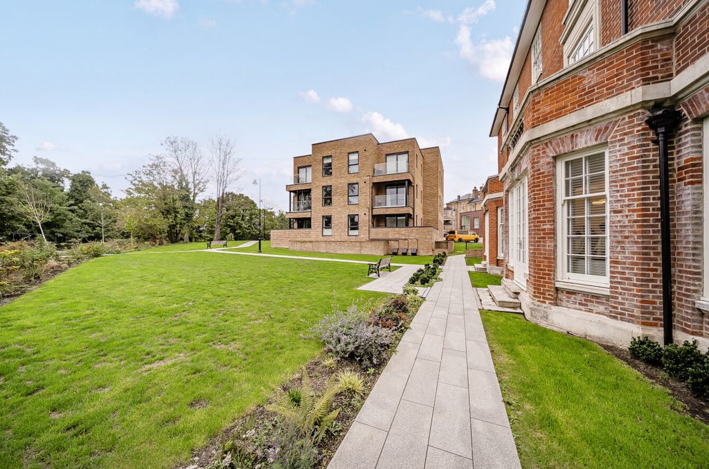 Additional image 9 of 2 bed maisonette for salePatricia Close, Wellesley, Aldershot, Hampshire GU11