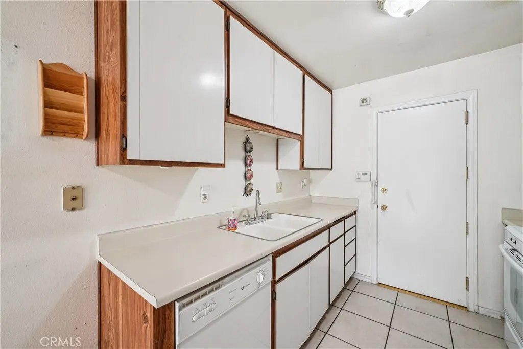 Additional image 17 of 1650 S Campus Ave Unit 98, Ontario, CA 91761