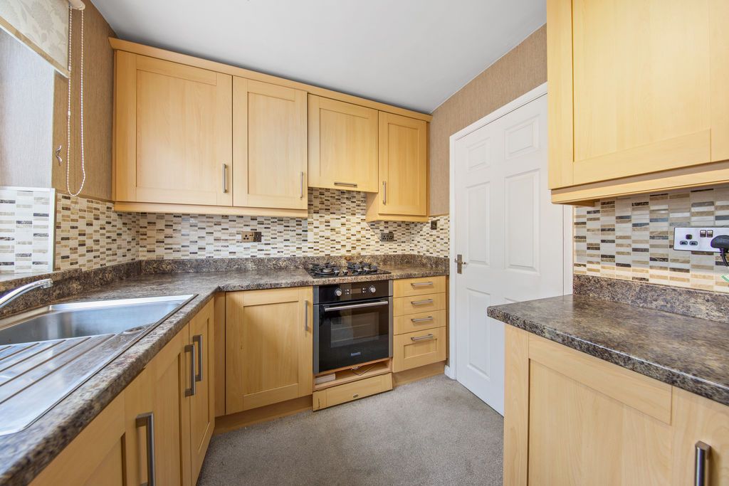 Additional image 9 of 2 bed flat for saleStand Road, Newbold, Chesterfield S41