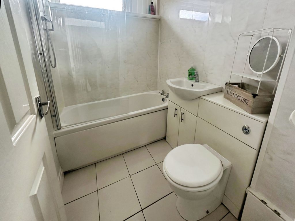 Additional image 7 of 2 bed flat for saleCollege Road, Ashington NE63
