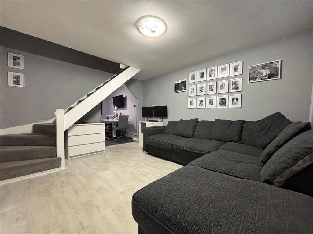 2 bed detached house for saleKingston Crescent, Lordswood, Kent ME5 photo 3