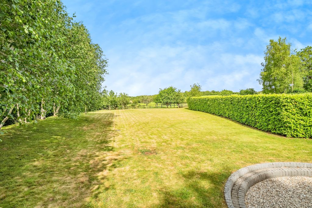 Additional image 37 of 6 bed barn conversion for saleFarleigh Lane, Dummer, Basingstoke RG25