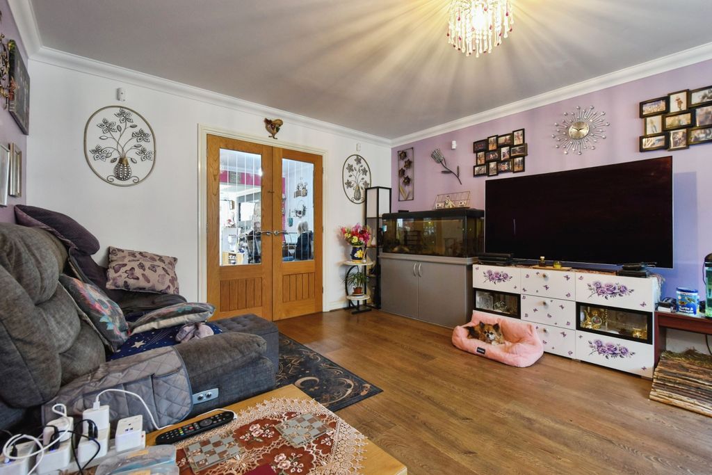 Additional image 11 of 4 bed semi-detached house for saleGlanaman Road, Aberdare CF44