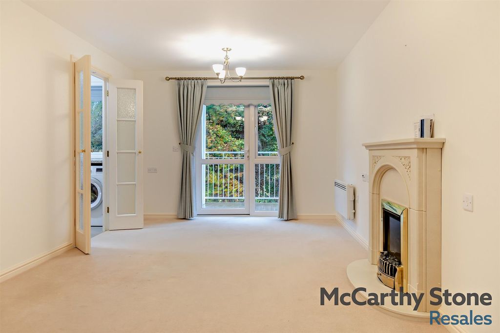 Additional image 3 of 1 bed flat for saleRivers Edge Court, Oaklands Drive, Okehampton EX20
