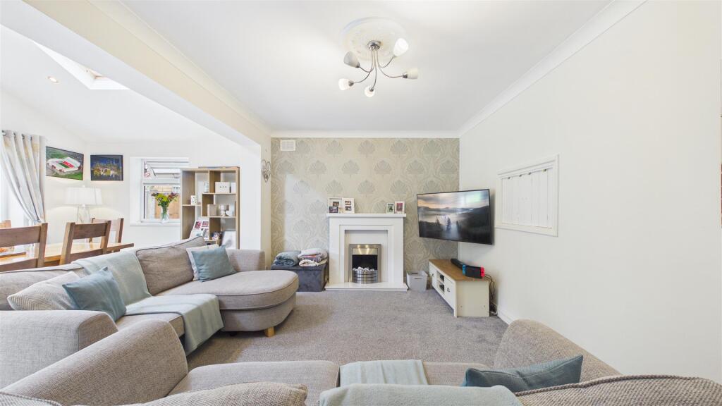 Additional image 4 of Foxlea Road, Halesowen
