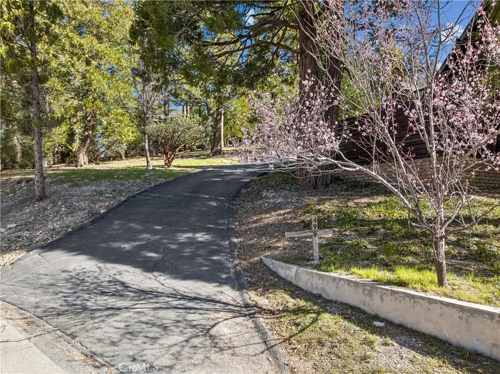 Additional image 139 of 499 Golf Course Way, Lake Arrowhead, CA 92352